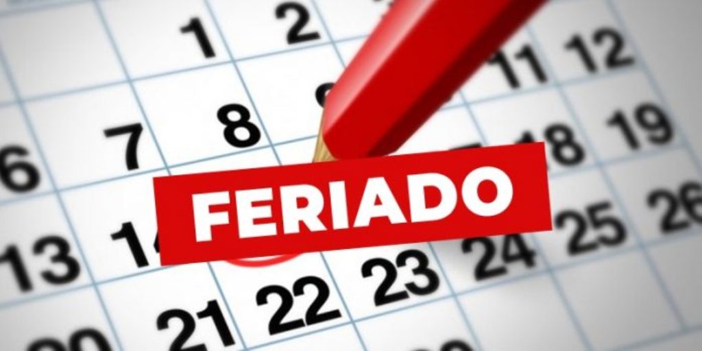 Feriado 696x348