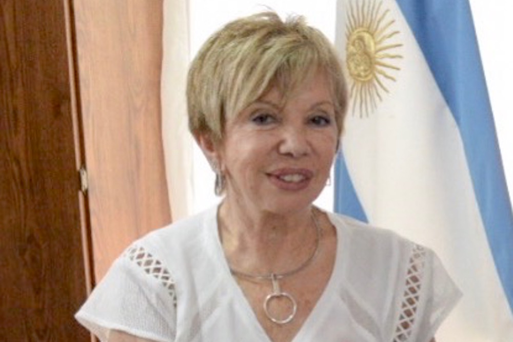 A7f37aedfc604d8d3c95016c83a567c5 1000recalde Adela Luccau