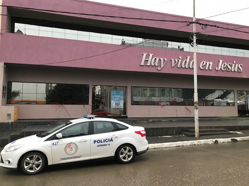 Hay Vida En Jesus Pintadas