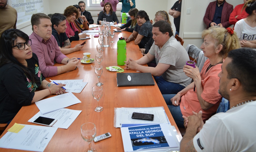 Vecinos Del Barrio Batalla Georgias Del Sur