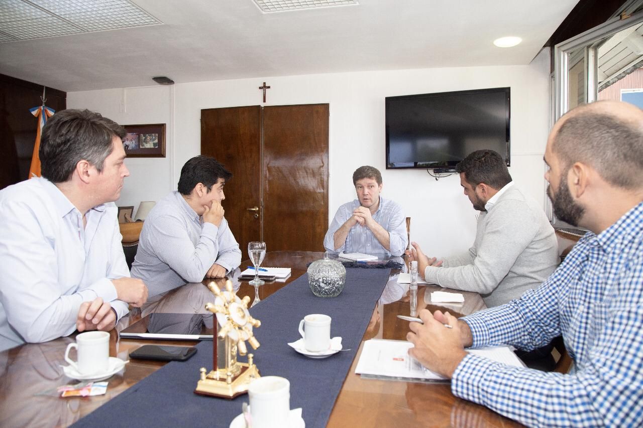 Gobernador E Intendentes