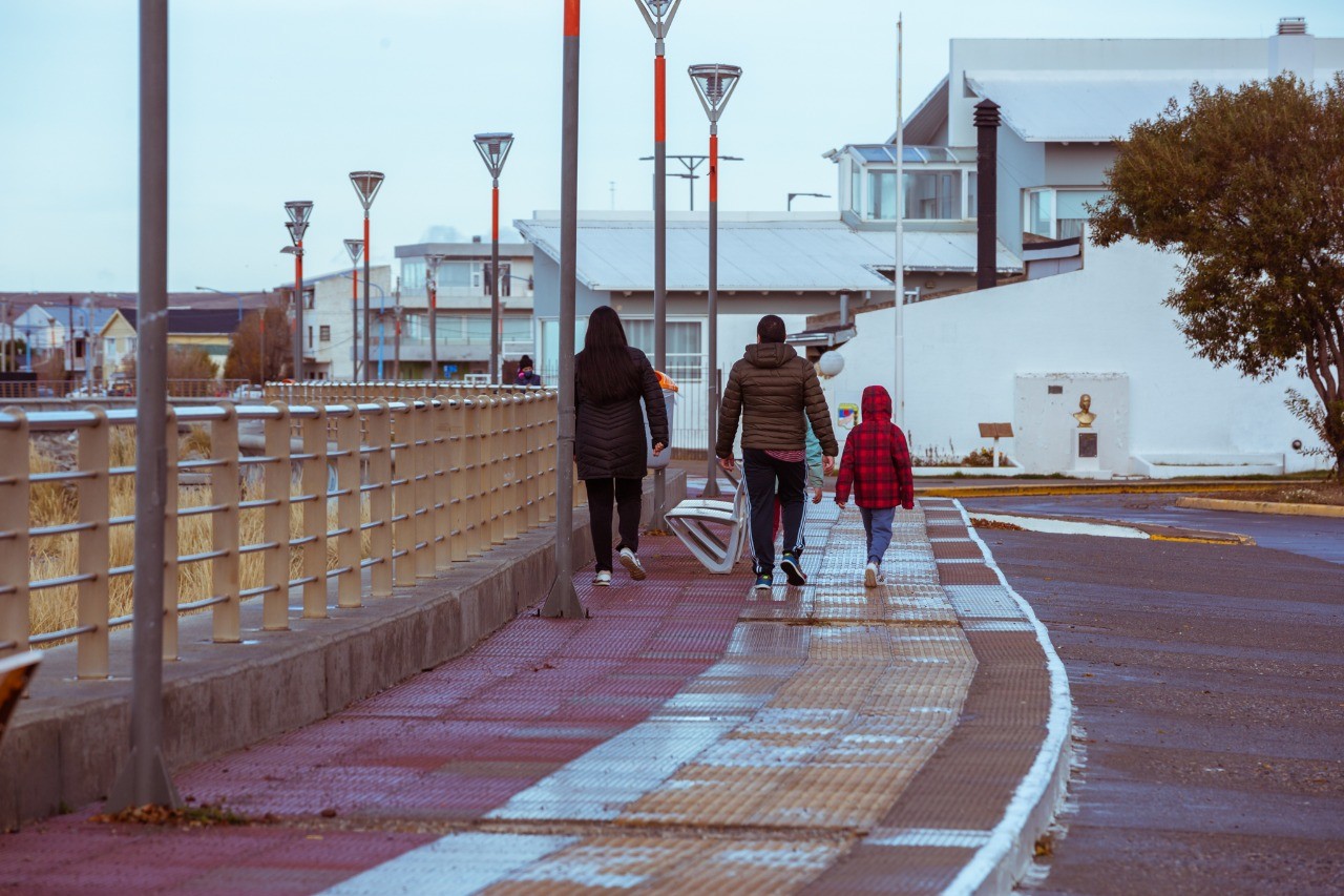 40b09a9b 523e 417a Ad80 96b7b0a690b7