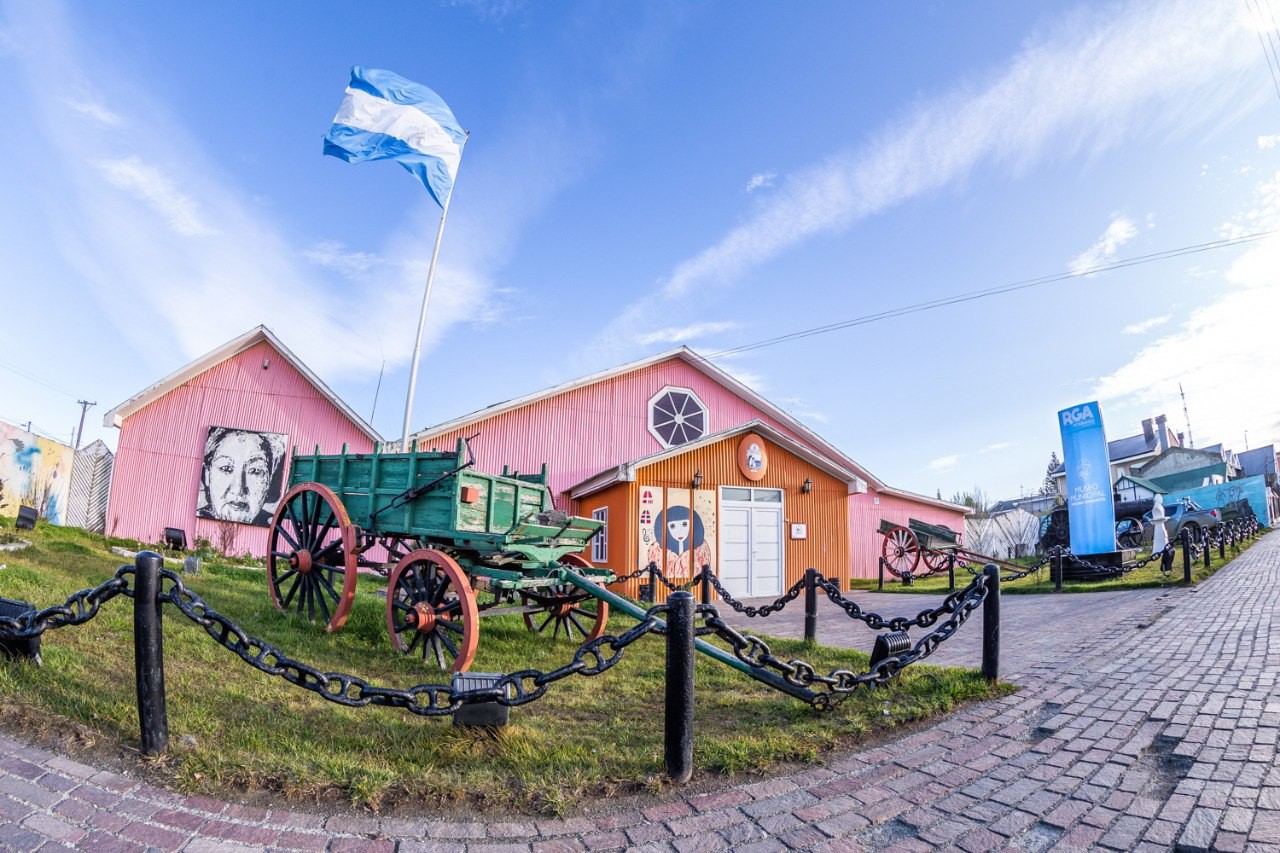 8d3cf15a 177e 4d28 98ca D65de75c70ce