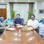 Photo5084999394952063154