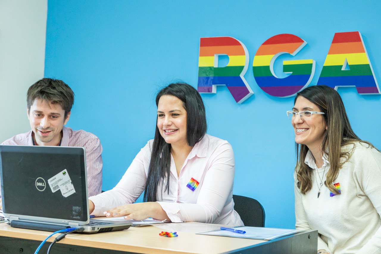 9719d4ed 27c7 4a69 A817 B2130887806a