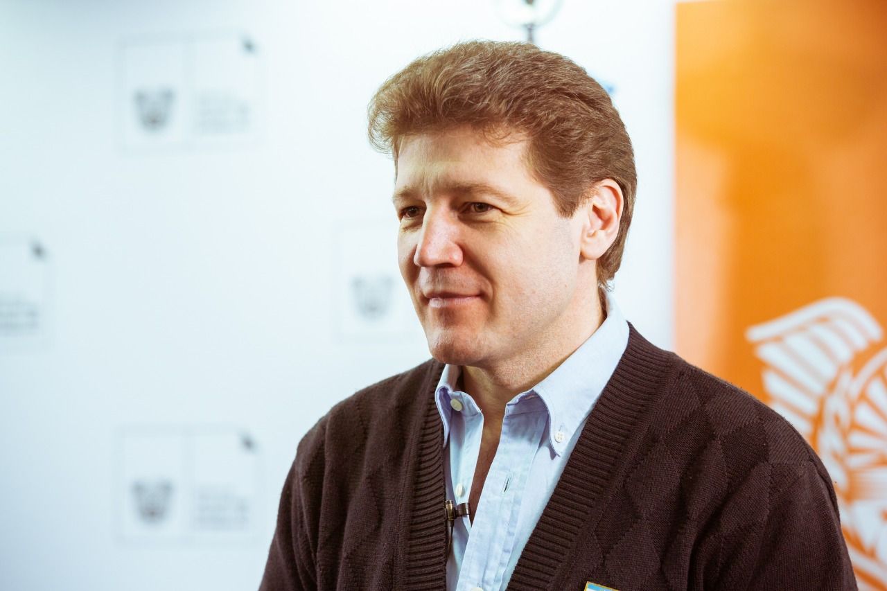 02109e70 3e8c 4c83 8207 D59253396284