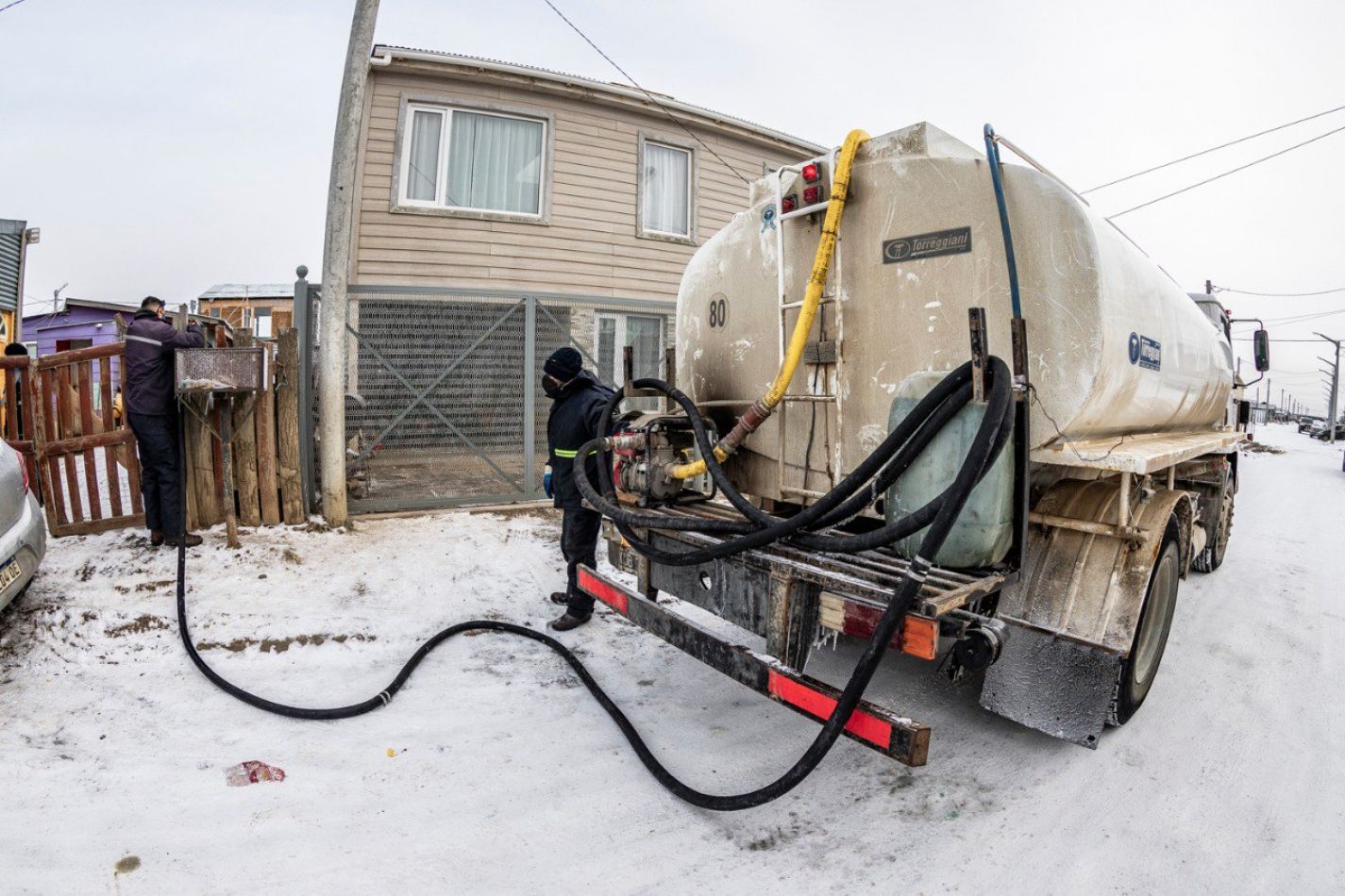 59617 Camiones Cisterna Municipales Continuan Asistiendo A Vecinos Con Agua Potable