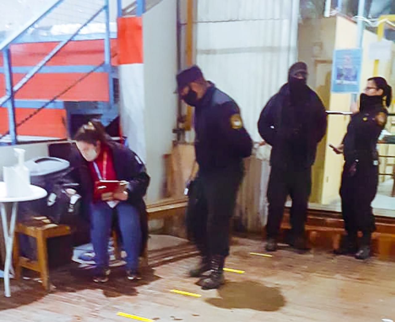 Photo4965565339521886445