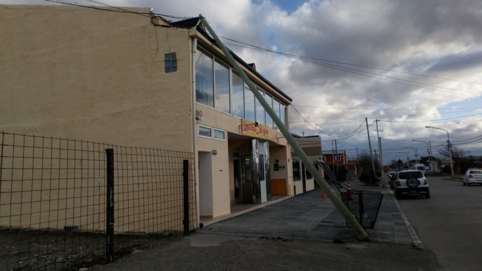 60851 Mas De 40 Intervenciones Realizo Defensa Civil Municipal Por Los Fuertes Vientos