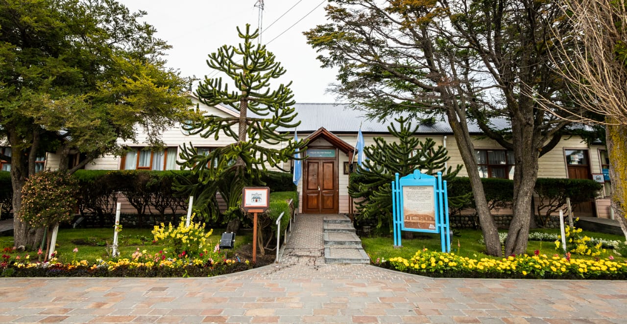 C17cb143 74ba 4ea6 Aeb5 8c5d9c583486