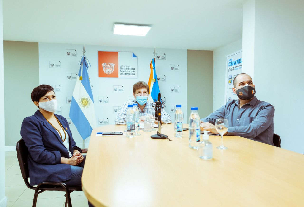 Cubino Melella Y Tita