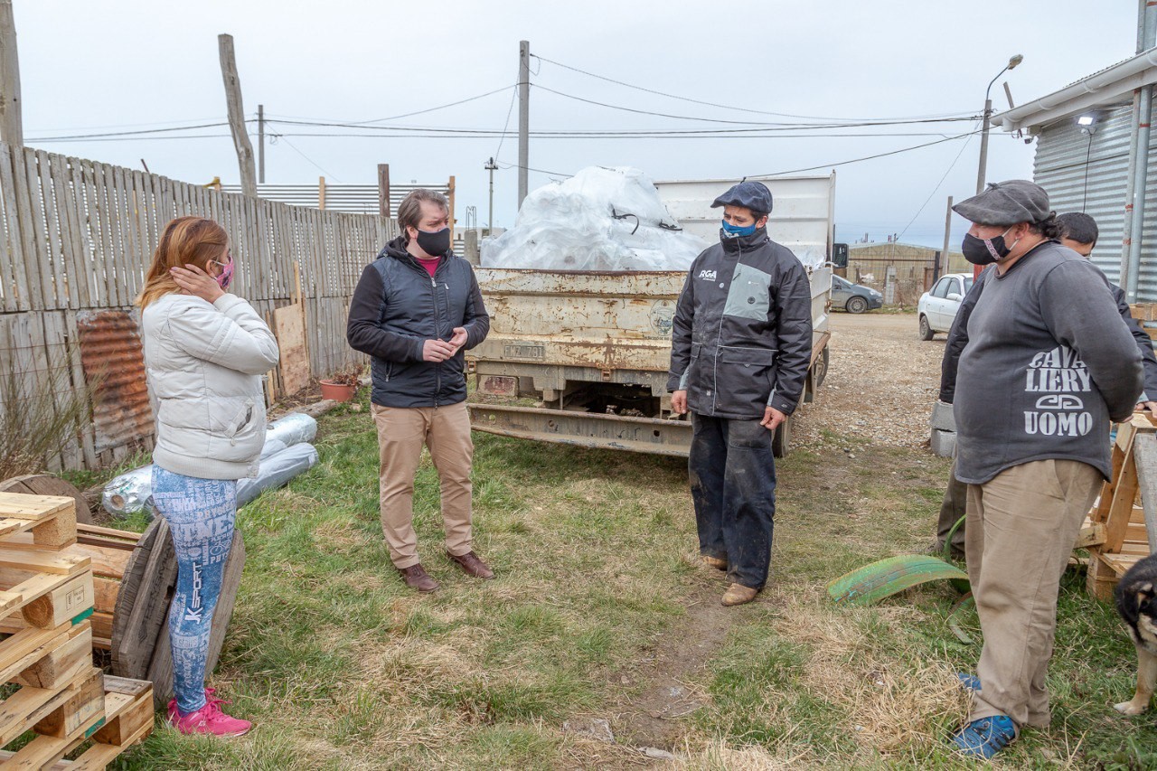 El Municipio Entregó Material Para La Construcción De Invernaderos A Productores Hortícolas 1