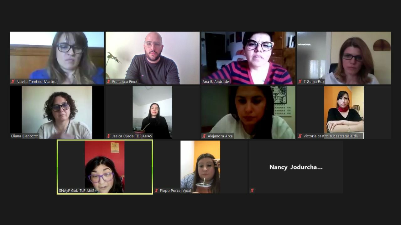 Photo4925180432052496662