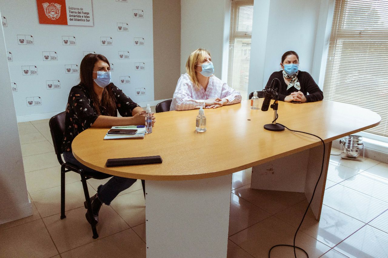 Photo5125125766865070357