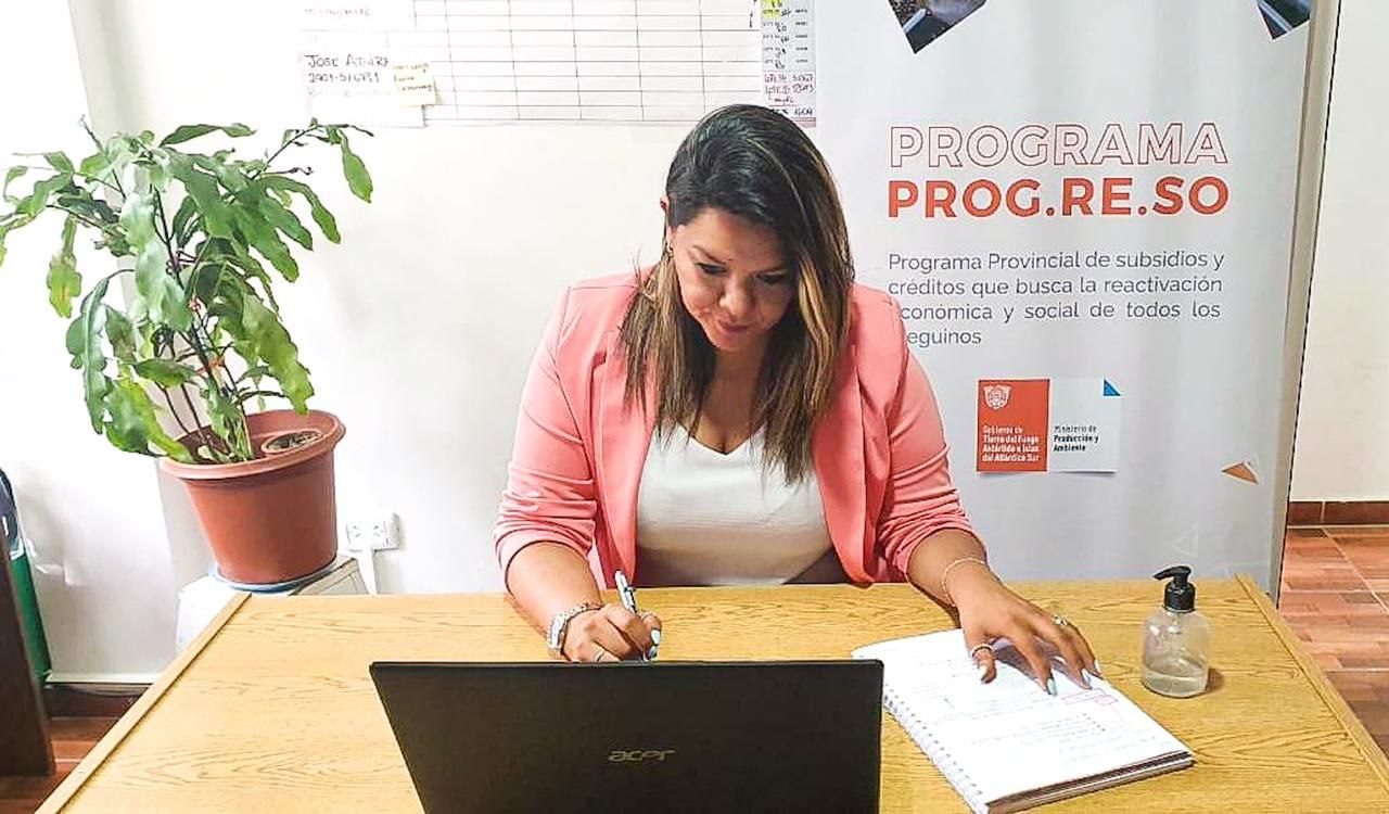 Photo4926976389807188132