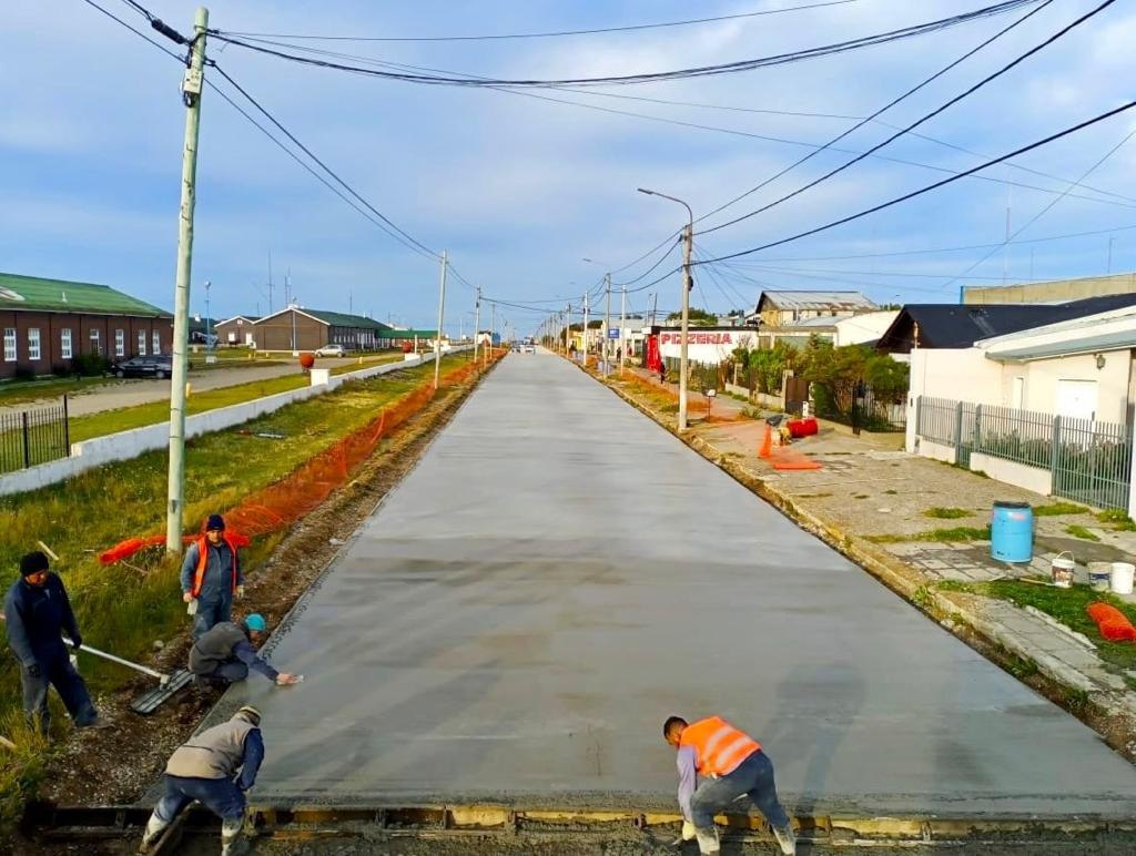 Photo4927464633099462955