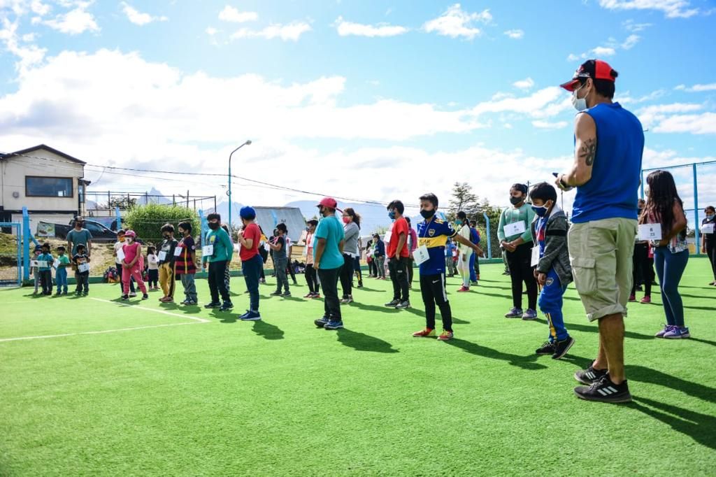 El Tercer Contingente De Niños Y Niñas De Ushuaia Disfruta De La Colonia De Verano De La Municipalidad En Los Barrios