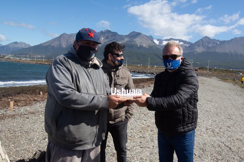 Photo4976704083800991892