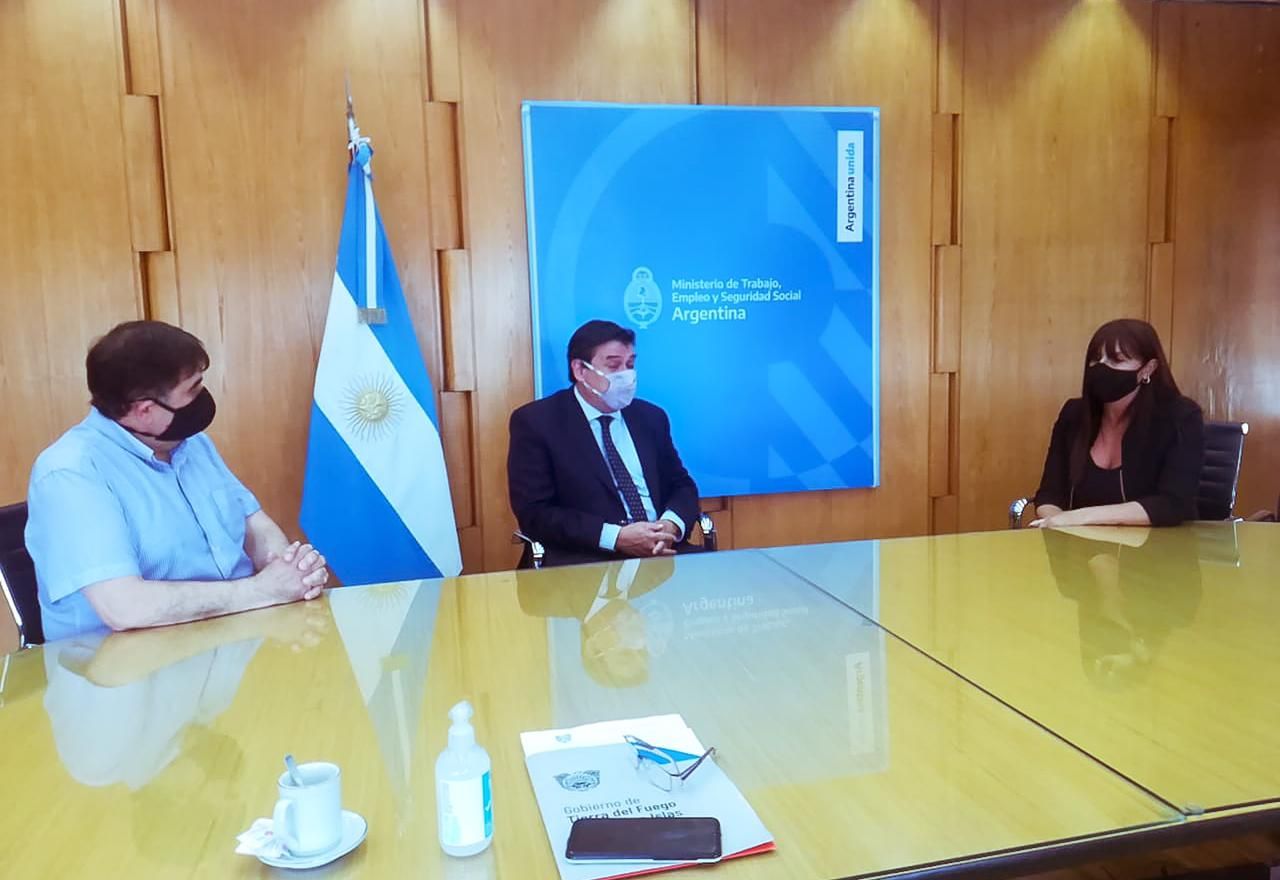 photo5008549711522670732