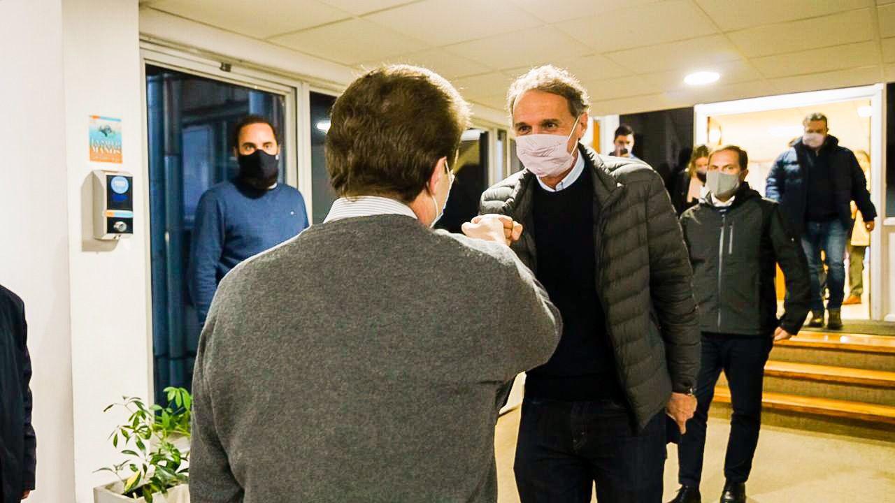 katopodis huesped de honor