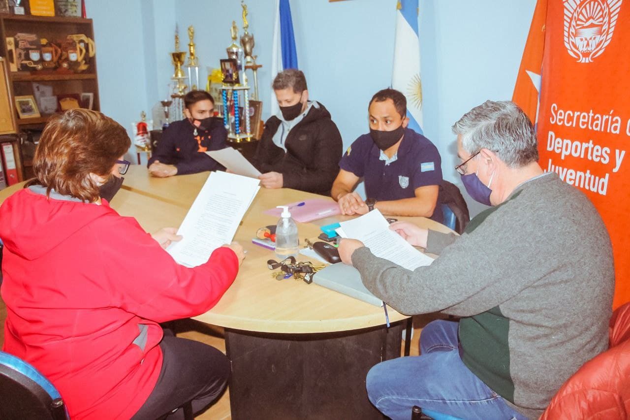 photo 2021 04 18 19 00 30