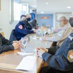 policia restricción