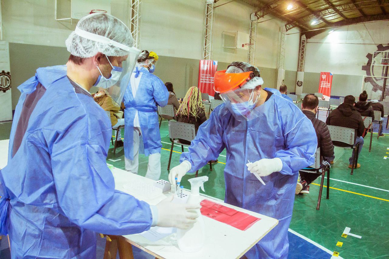 photo5004047859946989898