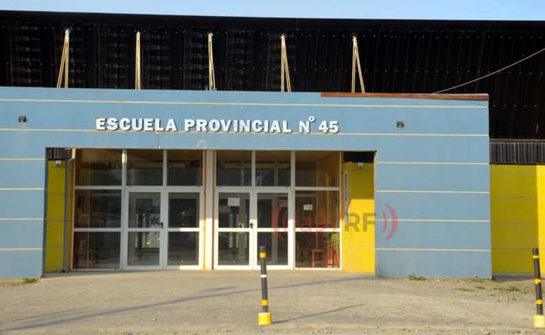 escuela 45