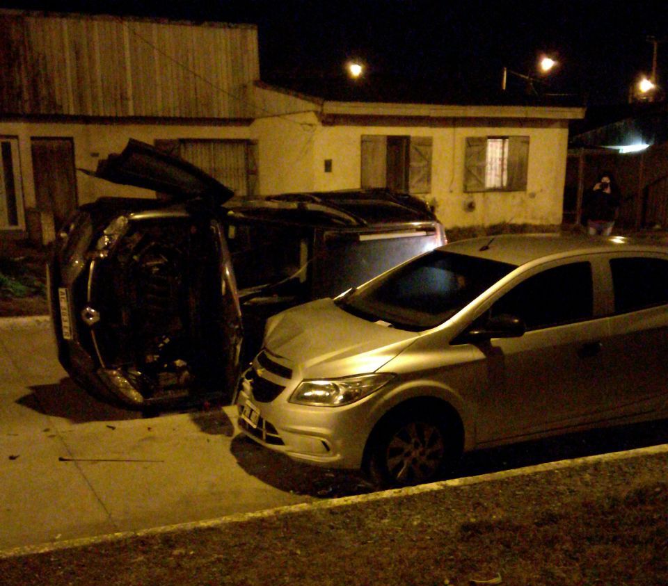 renault sandero vuelco