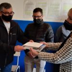 el municipio reconocio los 13 anos de trabajo de la remiseria aprar