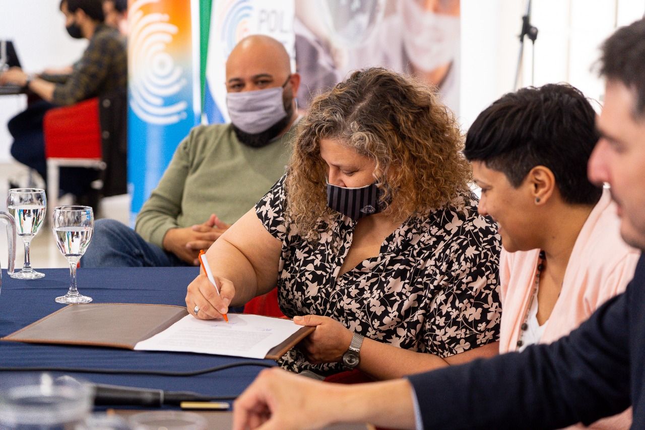 gobierno fueguinos firma