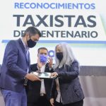 homenaje taxi