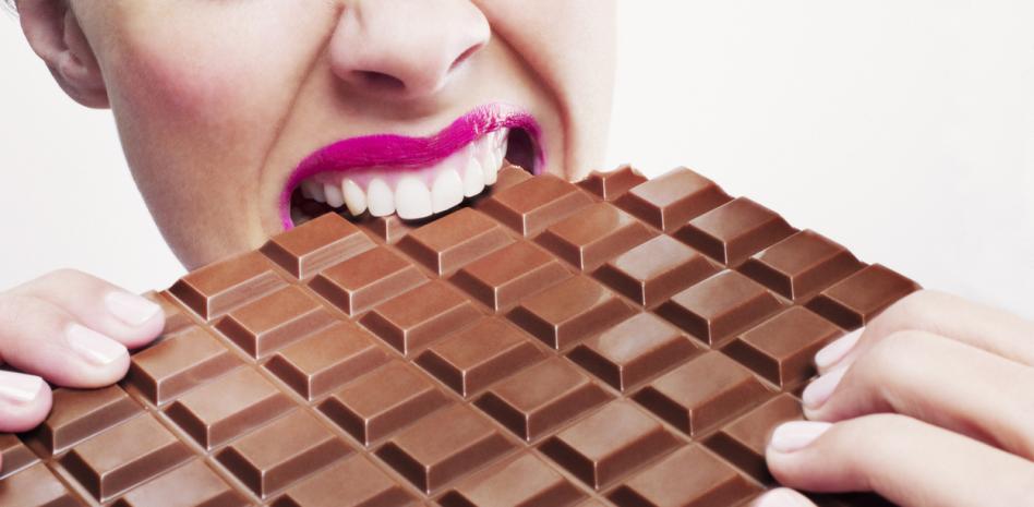 comer chocolate