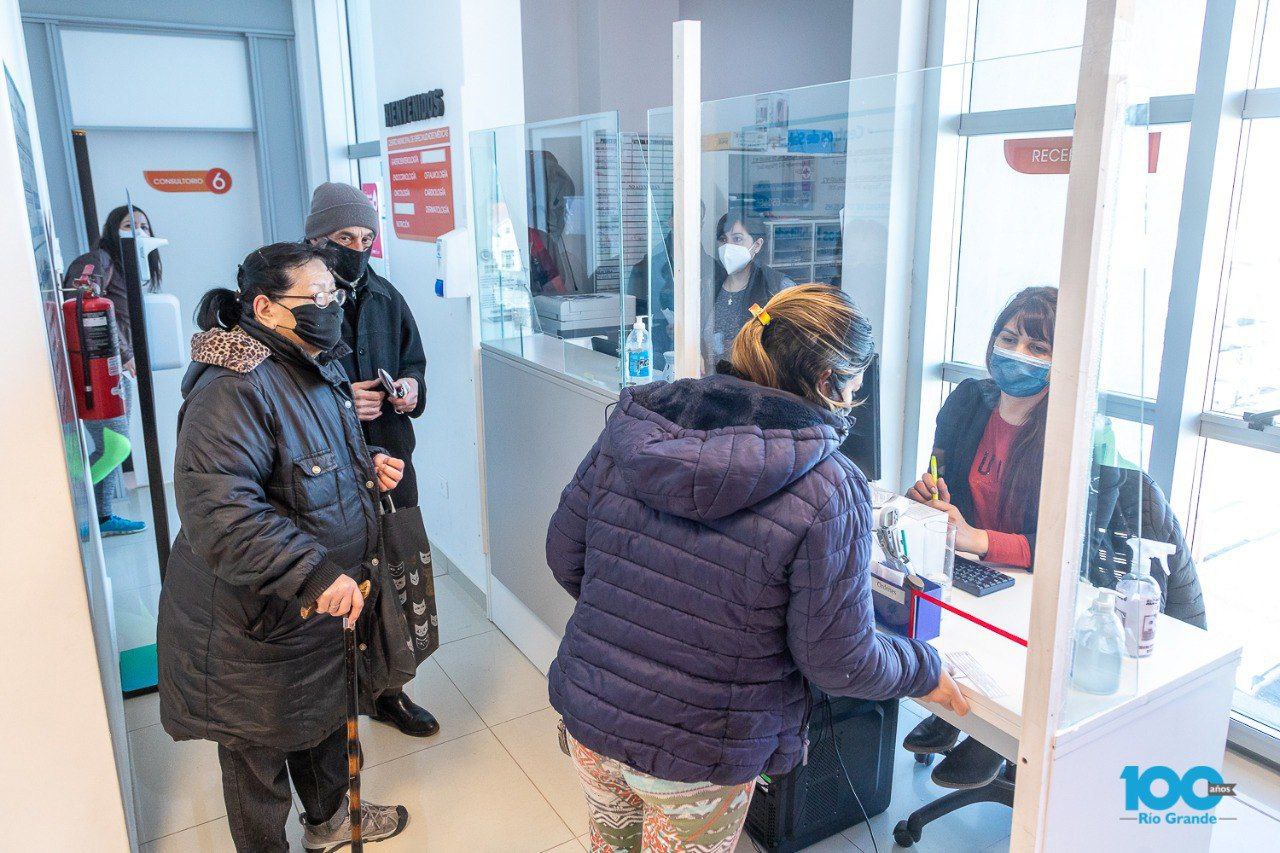 photo5154574940274534929