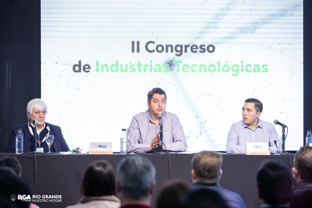 photo 2022 03 18 22 02 33