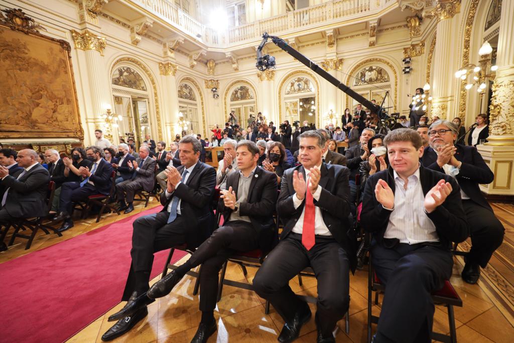 photo 2022 04 18 21 15 15