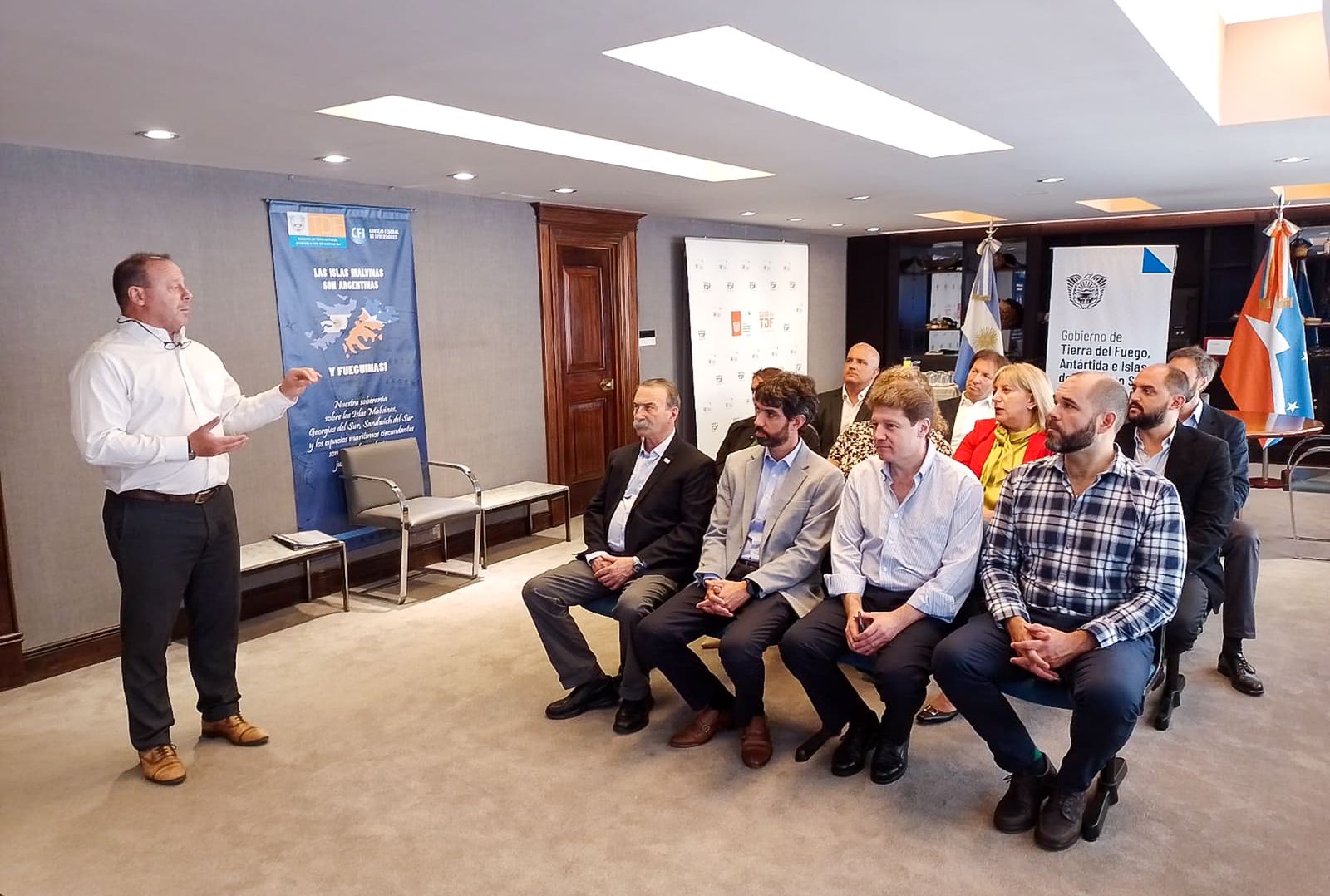 photo 2022 04 19 18 35 32