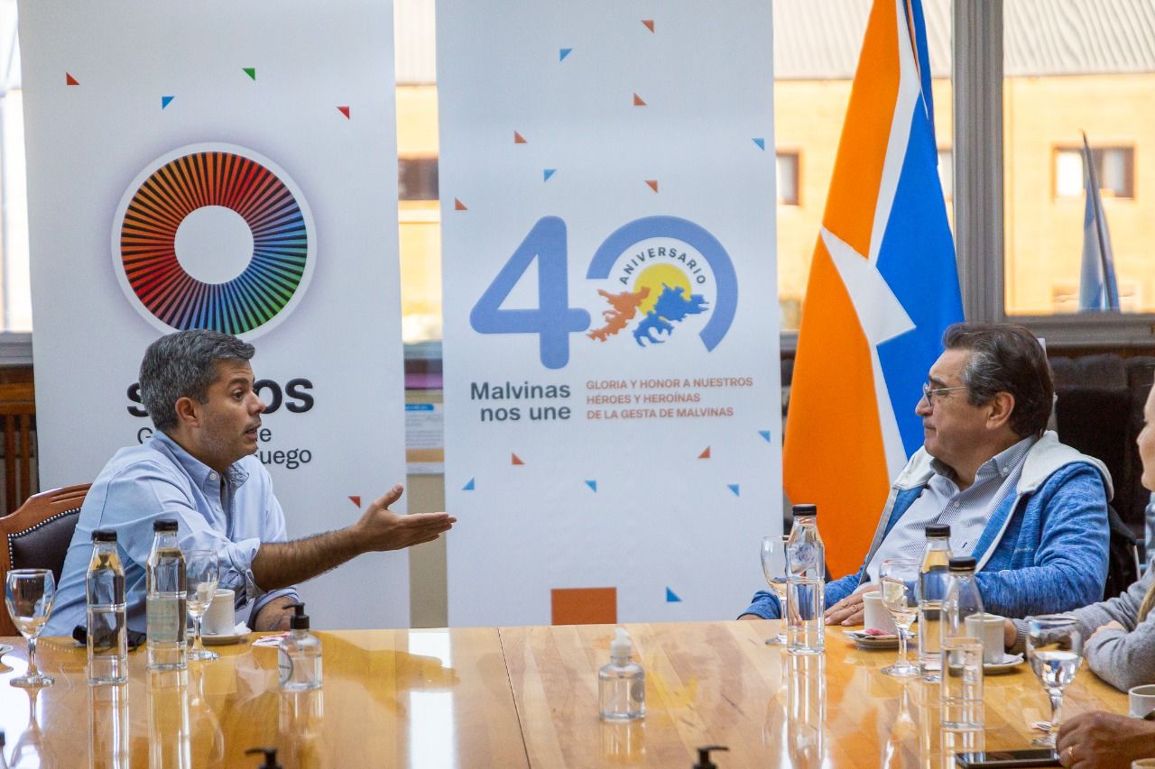 photo 2022 04 19 18 38 23