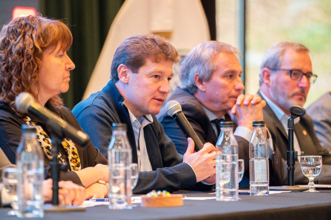 photo 2022 04 27 21 42 22