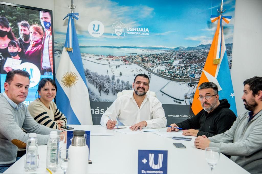 photo 2022 05 10 19 37 21