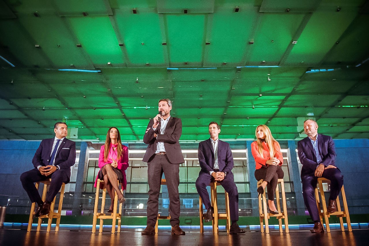 photo 2022 05 10 19 39 03