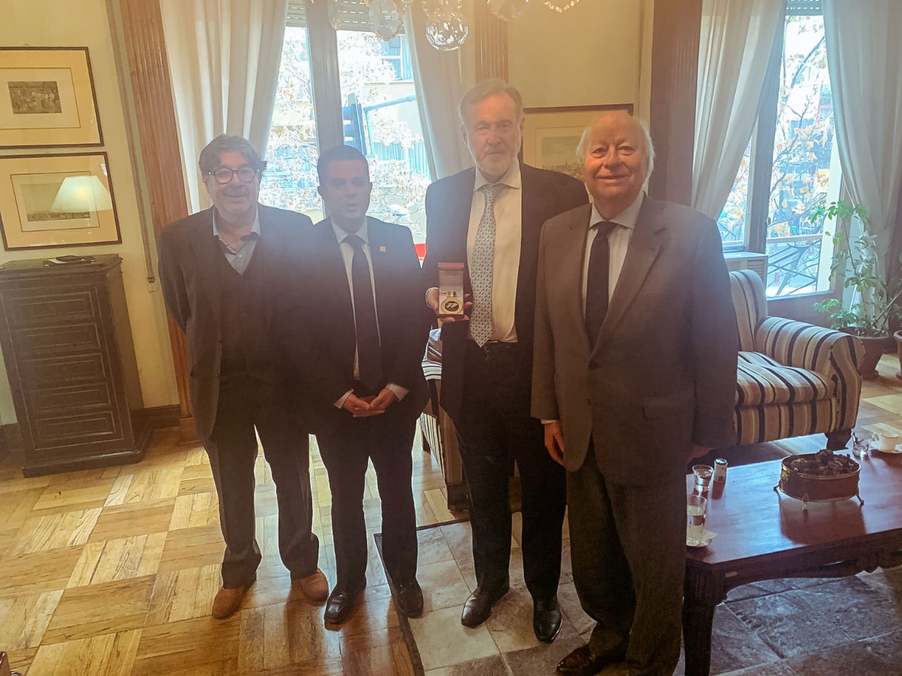 photo 2022 06 16 21 57 28