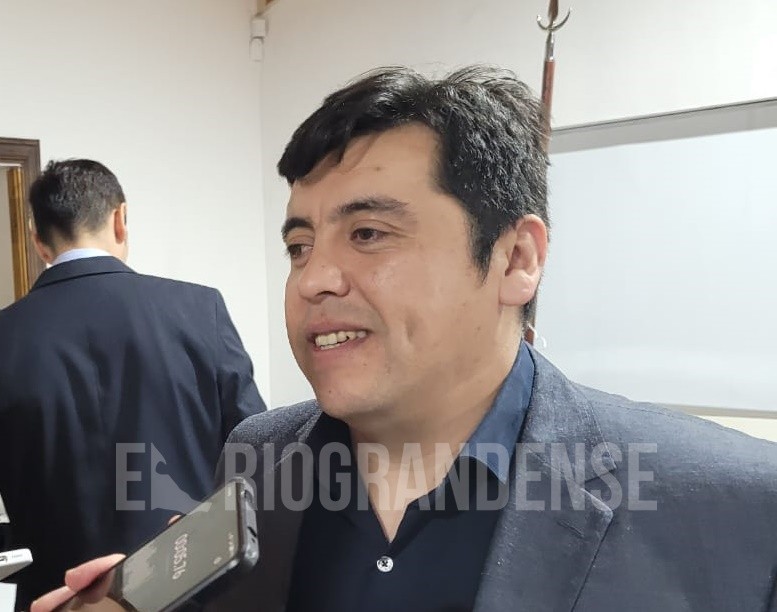 intendente de tolhuin (daniel harrington)