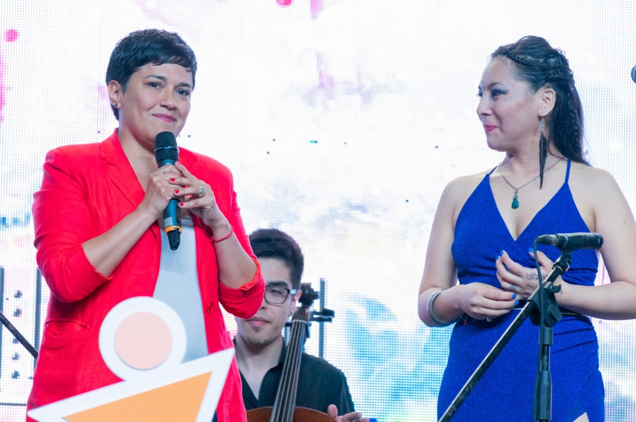 photo5157091670850906872