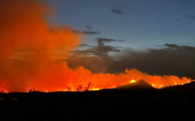 incendio tolhuin nocturna