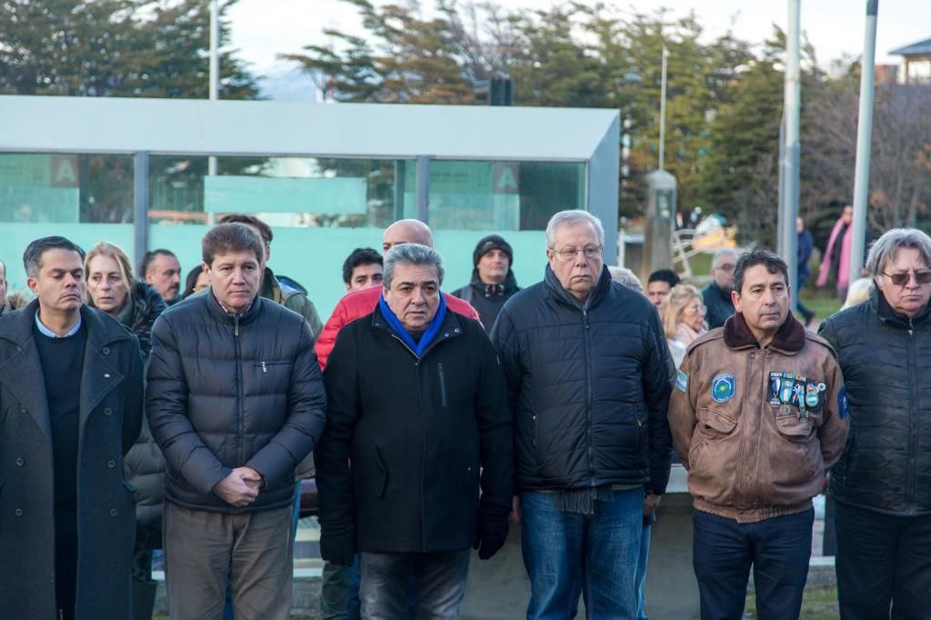 acto afirmación derechos de malvinas ushuaia