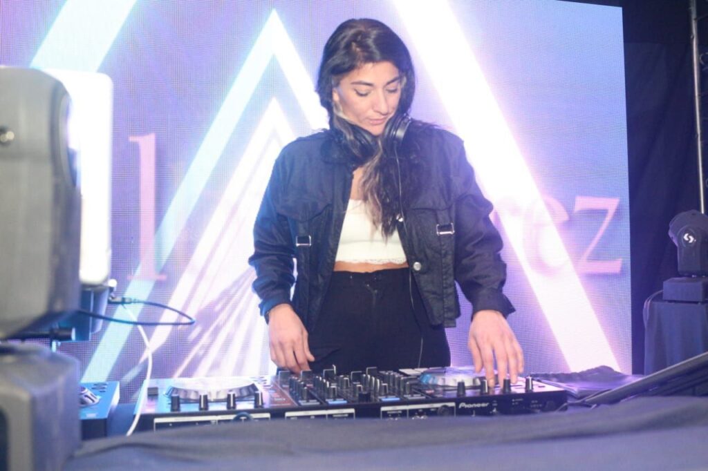 photo 2024 04 14 20 47 54