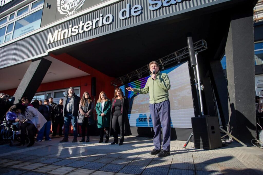 inauguración centro rehabilitación