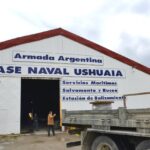 entrega insumos base aeronaval