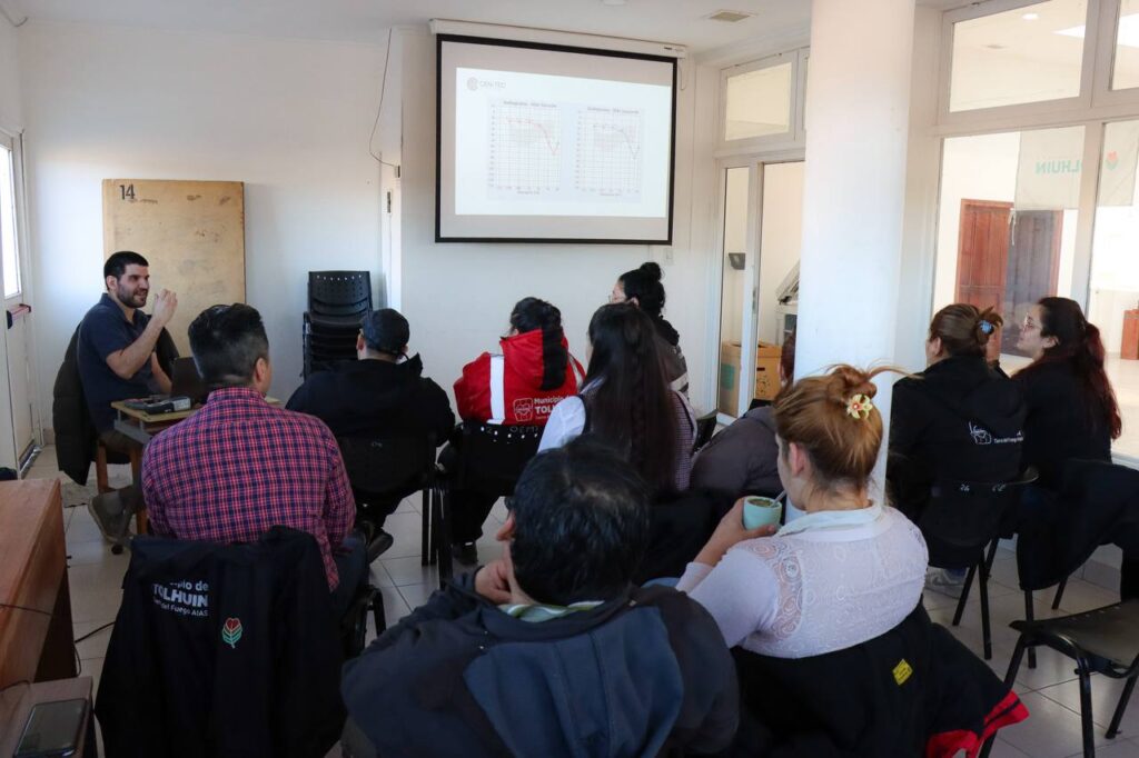 photo 2025 08 15 19 42 36